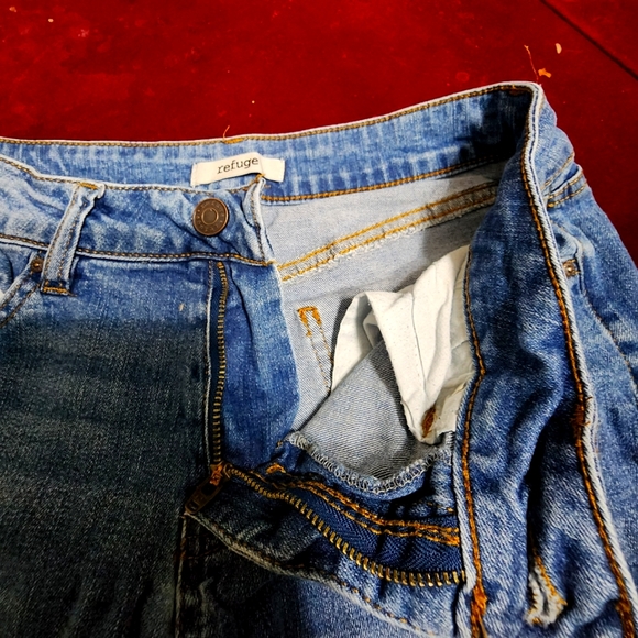 Refuge Blue Jeans pants 👖 - Picture 6 of 9